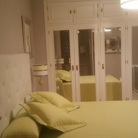 Apartamento Eduardo Dato Sevilha Exterior foto