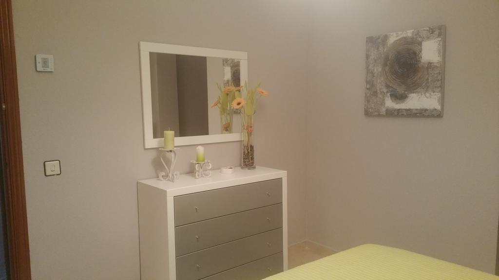 Apartamento Eduardo Dato Sevilha Exterior foto