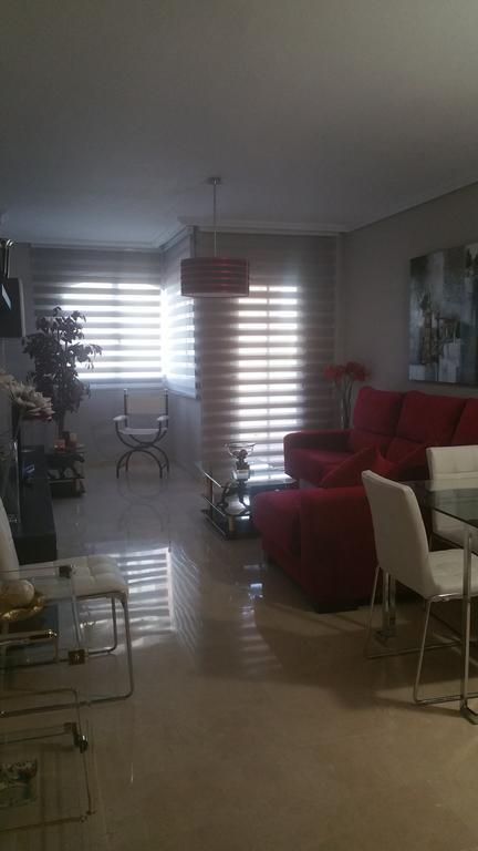 Apartamento Eduardo Dato Sevilha Exterior foto