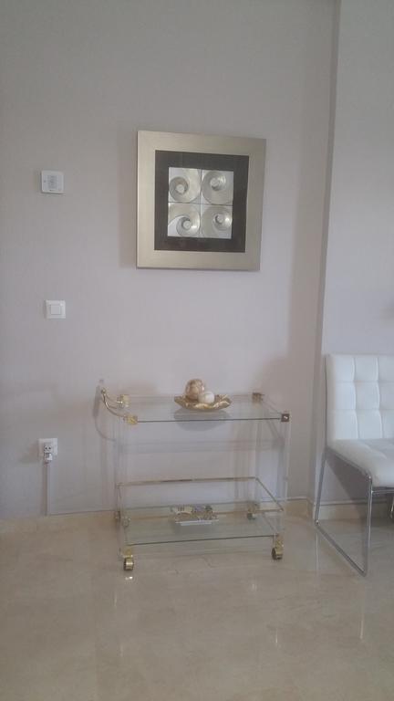 Apartamento Eduardo Dato Sevilha Exterior foto