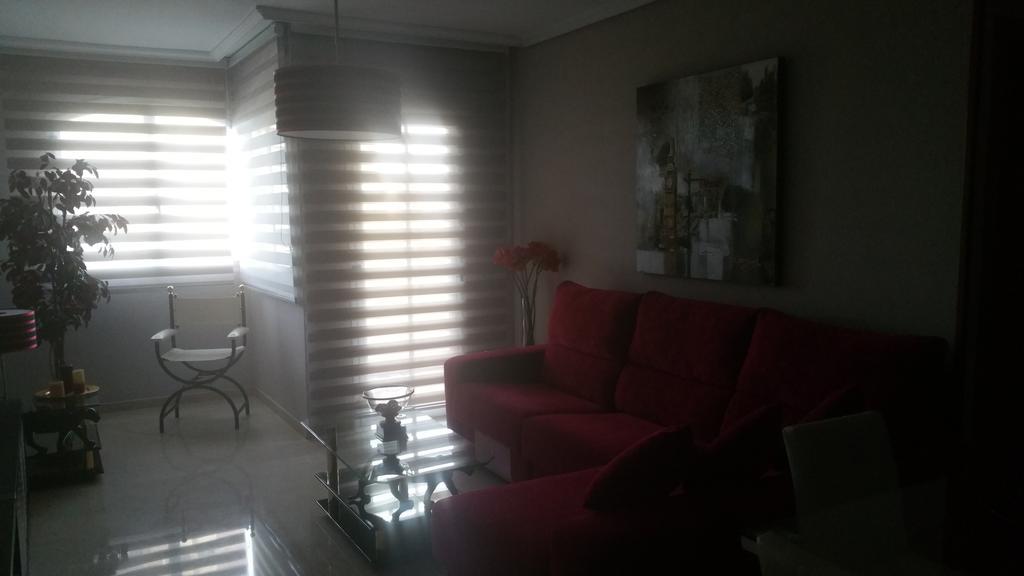 Apartamento Eduardo Dato Sevilha Exterior foto