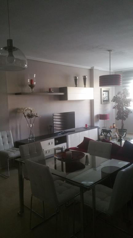 Apartamento Eduardo Dato Sevilha Exterior foto
