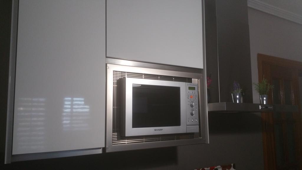 Apartamento Eduardo Dato Sevilha Exterior foto